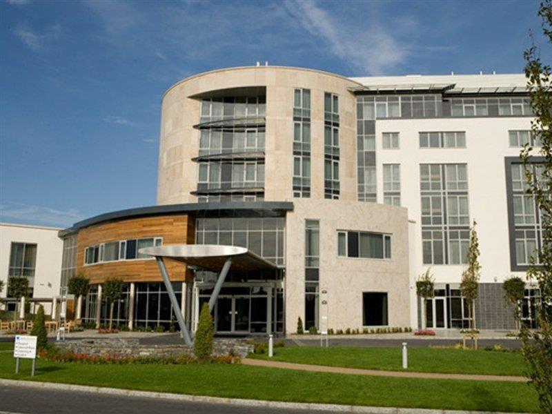 Carlton Hotel Blanchardstown Exteriör bild